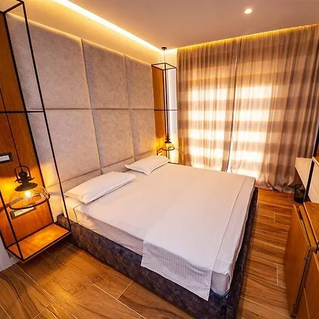 Adani Ksamil Hotel