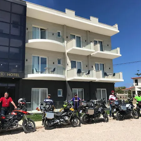 Adani Ksamil 3* Ksamil