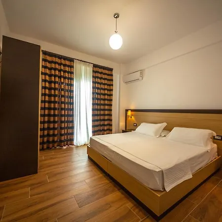 Adani Ksamil Hotel 3*