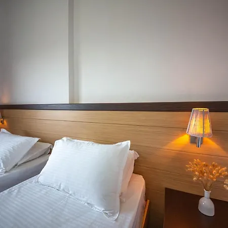 Hotel Adani Ksamil